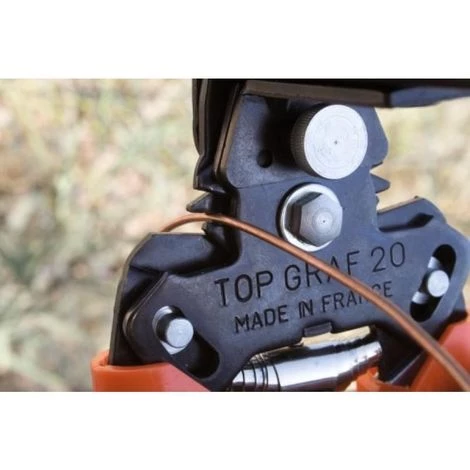 EDMA "Pince à Grillage Pour Oméga 20, Delta 22 - Avec Chargeur à Capacité De 50 Agrafes TOP GRAF 20 /22" 2 EDMA "Pince à Grillage Pour Oméga 20, Delta 22 - Avec Chargeur à Capacité De 50 Agrafes TOP GRAF 20 /22" – Image 2